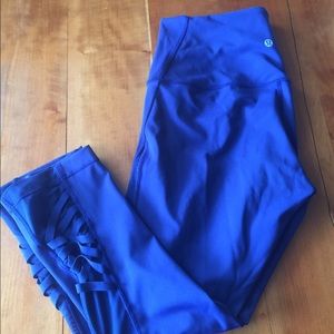 Minimalist crop full on lux in hero blue